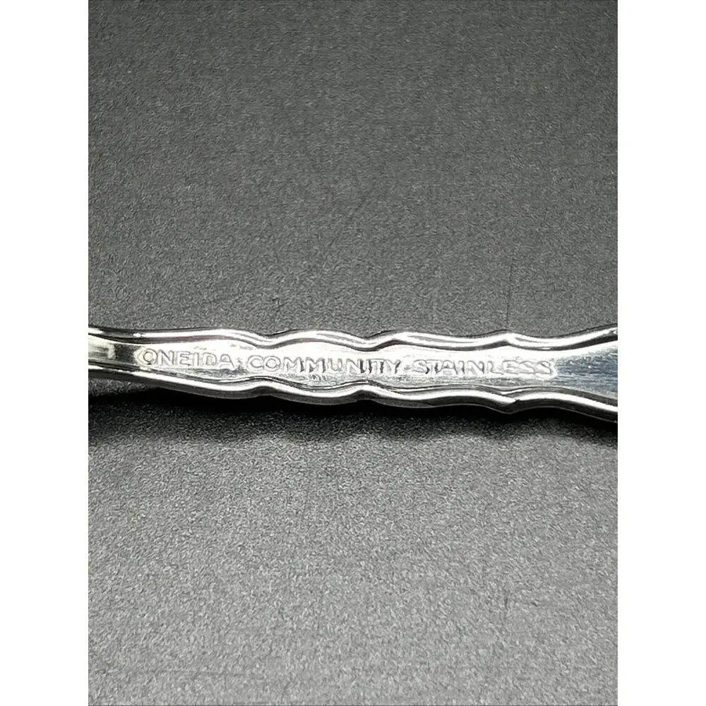 Oneida Community Cello Stainless Flatware Lot 8 Grapefruit Spoons brushed finish